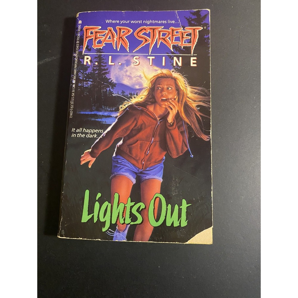 RL Stine Fear Street Lights Out vintage Book Ya Horror Series 1st Edition 90s